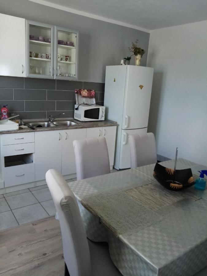 Apartment Darinka Шибеник Экстерьер фото